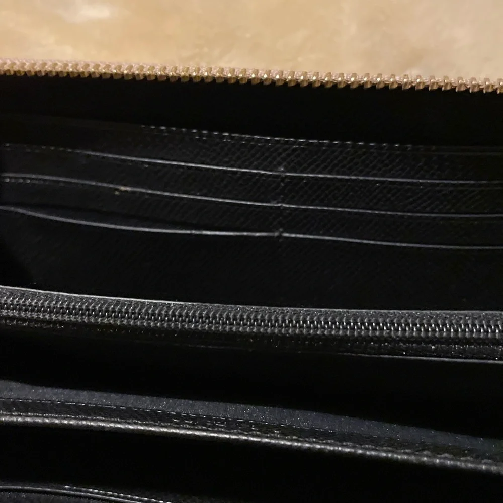 Authentic Coach Zip Around Wallet Preowned